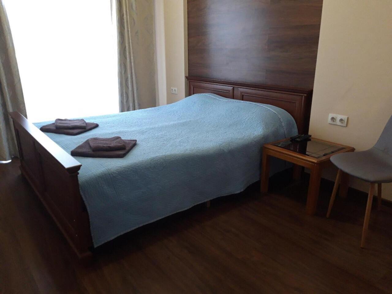 Lutsk, Double-Room Apartments Exteriör bild