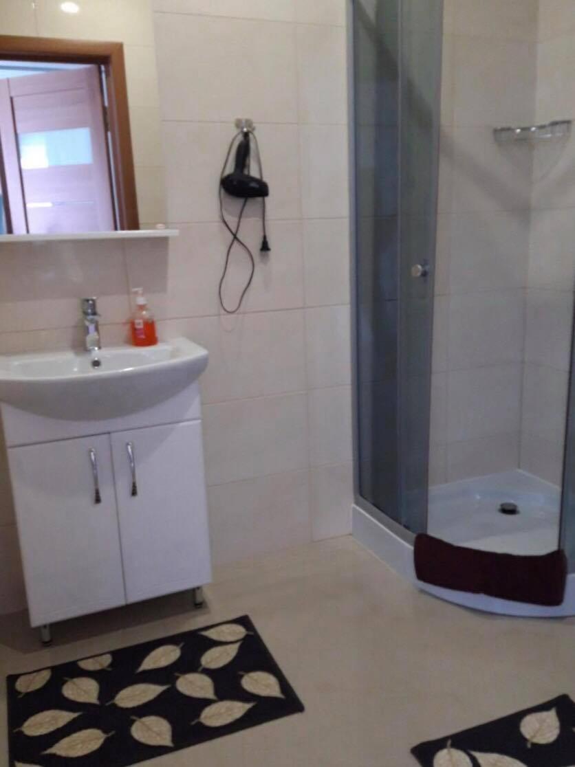 Lutsk, Double-Room Apartments Exteriör bild